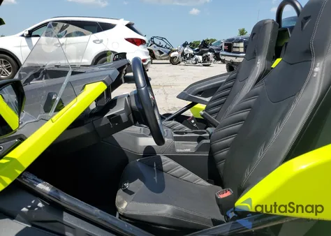 2023 Polaris Slingshot Sl from USA, damaged, VIN 57XAAPGD7P8154209